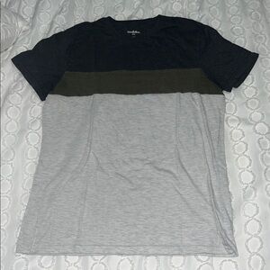 Goodfellow & Co Tri-Tone Tee in Black, Olive, and Gray